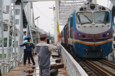 Tháng 10-2019 sẽ tháo dỡ cầu sắt Bình Lợi 117 tuổi - Ảnh 1. Tháng 10-2019 sẽ tháo dỡ cầu sắt Bình Lợi 117 tuổi - Ảnh 1.