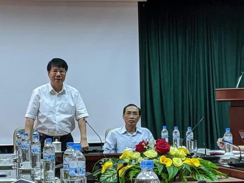 Bộ trưởng Y tế lên tiếng vụ VN Pharma: Cứ làm theo pháp luật - Ảnh 1. Bộ trưởng Y tế lên tiếng vụ VN Pharma: Cứ làm theo pháp luật - Ảnh 1.