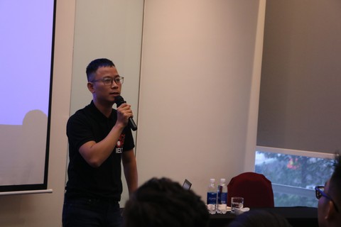 Đọc hết 1 quyển sách để luyện IELTS thay vì tải về cả chục tài liệu rồi... để đó - Ảnh 1. Đọc hết 1 quyển sách để luyện IELTS thay vì tải về cả chục tài liệu rồi... để đó - Ảnh 1.