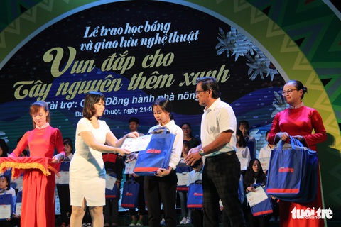Vun đắp cho những ước mơ Tây Nguyên - Ảnh 4. Vun đắp cho những ước mơ Tây Nguyên - Ảnh 4.