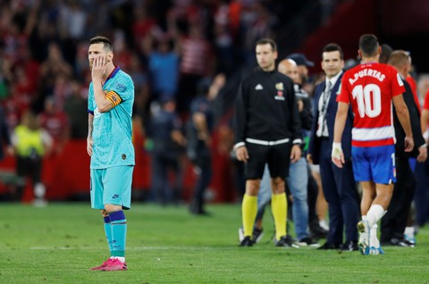 Barcelona thua bạc nhược trong ngày trở lại của Lionel Messi - Ảnh 1. Barcelona thua bạc nhược trong ngày trở lại của Lionel Messi - Ảnh 1.