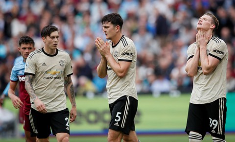 M.U thua trắng trên sân West Ham, HLV Solskjaer ‘ngồi trên lửa’ - Ảnh 4. M.U thua trắng trên sân West Ham, HLV Solskjaer ‘ngồi trên lửa’ - Ảnh 4.