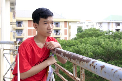 Cậu trò nghèo mồ côi kiên cường vào ĐH Bách khoa - Ảnh 3. Cậu trò nghèo mồ côi kiên cường vào ĐH Bách khoa - Ảnh 3.
