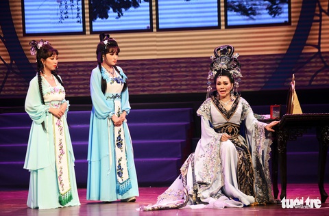 Ngọc Huyền, Tú Sương cùng hóa thân thành nàng Dương Quý Phi - Ảnh 13. Ngọc Huyền, Tú Sương cùng hóa thân thành nàng Dương Quý Phi - Ảnh 13.