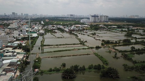 Mở mắt ngủ dậy thấy mất quyền lợi vì quy hoạch lén - Ảnh 4. Mở mắt ngủ dậy thấy mất quyền lợi vì quy hoạch lén - Ảnh 4.