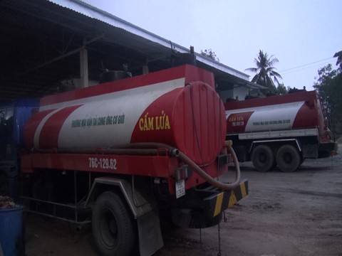 Vụ đường dây dầu DO giả ở Quảng Ngãi: Khen thưởng lực lượng công an - Ảnh 2. Vụ đường dây dầu DO giả ở Quảng Ngãi: Khen thưởng lực lượng công an - Ảnh 2.