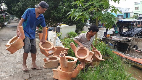 Lửa nghề truyền mãi ngàn sau - Kỳ 9: Lò đất Đầu Doi mai này... - Ảnh 3. Lửa nghề truyền mãi ngàn sau - Kỳ 9: Lò đất Đầu Doi mai này... - Ảnh 3.