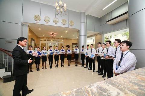 Trường trung cấp Du lịch và khách sạn Saigontourist 30 năm xây dựng và phát triển - Ảnh 3. Trường trung cấp Du lịch và khách sạn Saigontourist 30 năm xây dựng và phát triển - Ảnh 3.