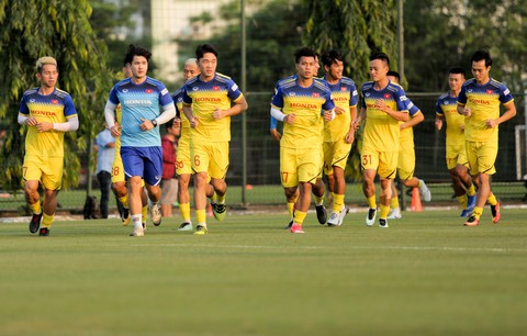 Tuyển Việt Nam đấu tập với đàn em U22 trước khi gặp Malaysia - Ảnh 1. Tuyển Việt Nam đấu tập với đàn em U22 trước khi gặp Malaysia - Ảnh 1.