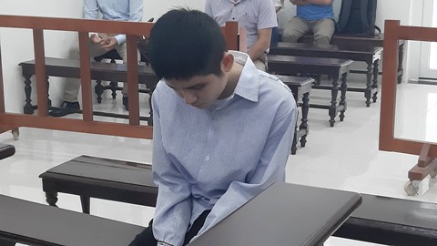 Tử hình kẻ cứa cổ tài xế taxi ở Mỹ Đình cướp tài sản - Ảnh 1. Tử hình kẻ cứa cổ tài xế taxi ở Mỹ Đình cướp tài sản - Ảnh 1.