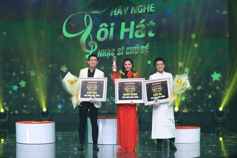 Hà Thúy Anh đoạt quán quân Hãy nghe tôi hát sau thời gian dài thi game show - Ảnh 5. Hà Thúy Anh đoạt quán quân Hãy nghe tôi hát sau thời gian dài thi game show - Ảnh 5.