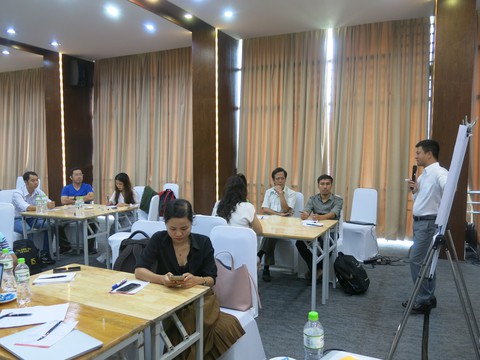 TP.HCM: Các nhà báo học kỹ năng ngăn chặn tin giả - Ảnh 1. TP.HCM: Các nhà báo học kỹ năng ngăn chặn tin giả - Ảnh 1.