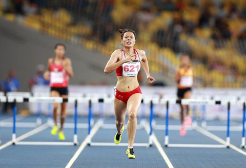 Bà mẹ ‘bỉm sữa’ Nguyễn Thị Huyền sẽ thi đấu tại SEA Games 30 - Ảnh 1. Bà mẹ ‘bỉm sữa’ Nguyễn Thị Huyền sẽ thi đấu tại SEA Games 30 - Ảnh 1.