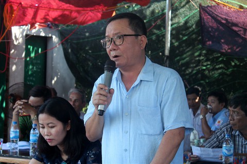 Khiển trách phó trưởng Ban Tổ chức tỉnh ủy và phó giám đốc Sở Tài nguyên Quảng Ngãi - Ảnh 2. Khiển trách phó trưởng Ban Tổ chức tỉnh ủy và phó giám đốc Sở Tài nguyên Quảng Ngãi - Ảnh 2.