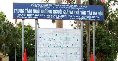 Vụ ăn chặn hàng từ thiện: Sở chưa đồng ý hình thức kỷ luật của trung tâm - Ảnh 1. Vụ ăn chặn hàng từ thiện: Sở chưa đồng ý hình thức kỷ luật của trung tâm - Ảnh 1.