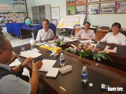 Đi kiểm tra thuế, sếp đoàn kiểm tra bị tố mượn tiền cơ sở kinh doanh - Ảnh 4. Đi kiểm tra thuế, sếp đoàn kiểm tra bị tố mượn tiền cơ sở kinh doanh - Ảnh 4.