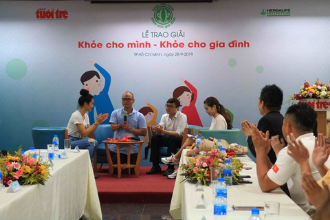 Lan tỏa thông điệp về một cuộc sống vui, tràn đầy năng lượng và hạnh phúc - Ảnh 3. Lan tỏa thông điệp về một cuộc sống vui, tràn đầy năng lượng và hạnh phúc - Ảnh 3.