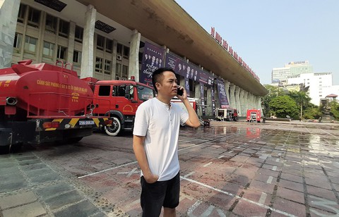 Nghệ sĩ chia buồn với Quang Hà vì live show gặp hỏa hoạn trước giờ diễn - Ảnh 1. Nghệ sĩ chia buồn với Quang Hà vì live show gặp hỏa hoạn trước giờ diễn - Ảnh 1.