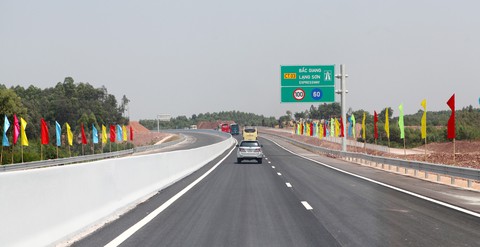 Thông xe đoạn Bắc Giang - Chi Lăng của đường cao tốc Bắc Giang - Lạng Sơn - Ảnh 2. Thông xe đoạn Bắc Giang - Chi Lăng của đường cao tốc Bắc Giang - Lạng Sơn - Ảnh 2.