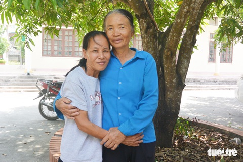Ngày về đầy nước mắt của người phụ nữ bị lừa bán sang Trung Quốc sau hơn 20 năm - Ảnh 1. Ngày về đầy nước mắt của người phụ nữ bị lừa bán sang Trung Quốc sau hơn 20 năm - Ảnh 1.