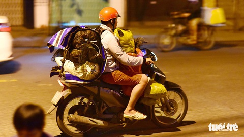 Chợ cua đồng nửa đêm về sáng trong lòng thành phố - Ảnh 9. Chợ cua đồng nửa đêm về sáng trong lòng thành phố - Ảnh 9.
