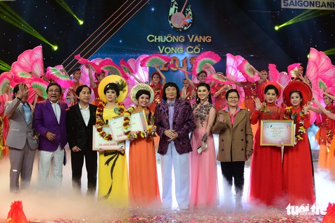 Chuông vàng vọng cổ 2019 vang tên Quách Thị Diễm Ngọc - Ảnh 13. Chuông vàng vọng cổ 2019 vang tên Quách Thị Diễm Ngọc - Ảnh 13.