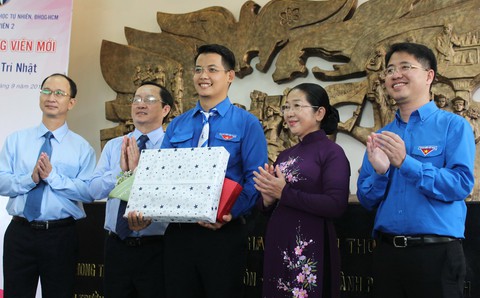 Sắt son một niềm tin - Ảnh 1. Sắt son một niềm tin - Ảnh 1.