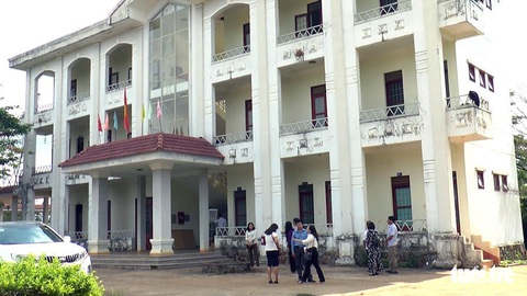 Trung tâm dạy nghề hơn 23 tỉ đồng, 10 năm mở được vài lớp - Ảnh 4. Trung tâm dạy nghề hơn 23 tỉ đồng, 10 năm mở được vài lớp - Ảnh 4.