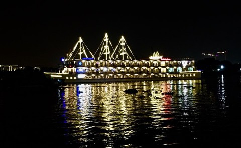 Khai thác du lịch kết hợp ẩm thực ở Bến Bạch Đằng - Ảnh 1. Khai thác du lịch kết hợp ẩm thực ở Bến Bạch Đằng - Ảnh 1.