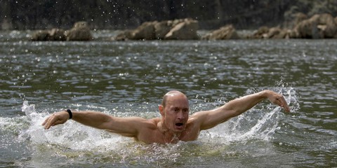 Vì sao Tổng thống Putin không hút thuốc? - Ảnh 1. Vì sao Tổng thống Putin không hút thuốc? - Ảnh 1.