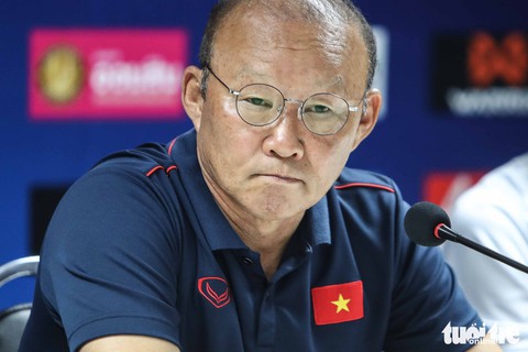 HLV Park Hang Seo: Tuyển Thái vừa tầm, không có gì phải ngại cả - Ảnh 1. HLV Park Hang Seo: Tuyển Thái vừa tầm, không có gì phải ngại cả - Ảnh 1.