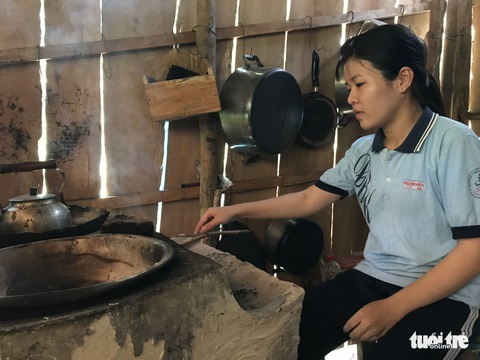 Đậu đại học y mà không đủ tiền đi học - Ảnh 6. Đậu đại học y mà không đủ tiền đi học - Ảnh 6.