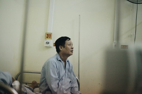 Những cổ động viên coi đá banh mà không được... la hét - Ảnh 7. Những cổ động viên coi đá banh mà không được... la hét - Ảnh 7.