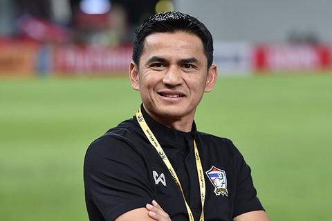 Kiatisuk: ‘Rất khó nói Việt Nam hay Thái Lan mạnh hơn’ - Ảnh 1. Kiatisuk: ‘Rất khó nói Việt Nam hay Thái Lan mạnh hơn’ - Ảnh 1.