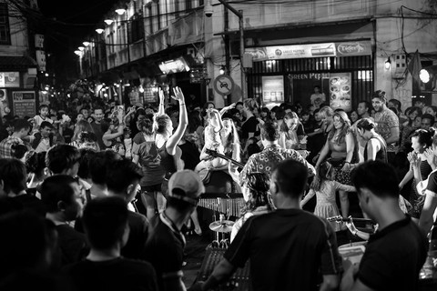 Hà Nội đáng sống thế nào trong mắt người Hà Nội? - Ảnh 5. Hà Nội đáng sống thế nào trong mắt người Hà Nội? - Ảnh 5.