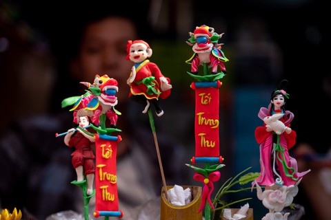 Mê mẩn với con giống bột Tứ linh, Lục súc ở Hàng Mã - Ảnh 16. Mê mẩn với con giống bột Tứ linh, Lục súc ở Hàng Mã - Ảnh 16.