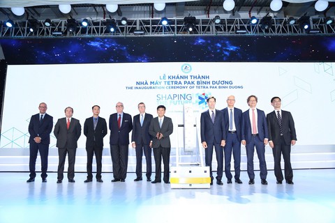 Nhà đầu tư tấp nập về Bình Dương - Ảnh 1. Nhà đầu tư tấp nập về Bình Dương - Ảnh 1.
