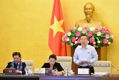 Chính phủ sẽ quyết định nơi đặt Sở Giao dịch chứng khoán Việt Nam - Ảnh 1. Chính phủ sẽ quyết định nơi đặt Sở Giao dịch chứng khoán Việt Nam - Ảnh 1.