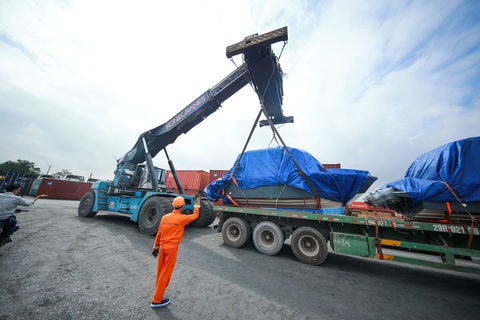Hàng chục tàu tuần tra cao cấp của Việt Nam xuất ngoại sang tận châu Phi - Ảnh 6. Hàng chục tàu tuần tra cao cấp của Việt Nam xuất ngoại sang tận châu Phi - Ảnh 6.