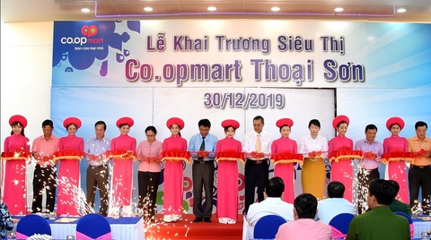 Saigon Co.op khai trương thêm 3 siêu thị phục vụ Tết Canh Tý - Ảnh 1. Saigon Co.op khai trương thêm 3 siêu thị phục vụ Tết Canh Tý - Ảnh 1.