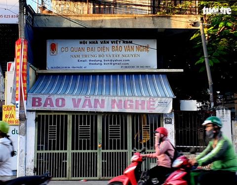 Thêm nhiều người tố cáo cựu phóng viên báo Văn Nghệ nhận hàng trăm triệu - Ảnh 2.