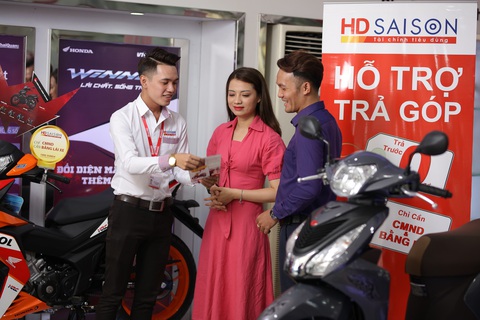 HD SAISON tăng vốn điều lệ lên 2.000 tỉ đồng - Ảnh 1. HD SAISON tăng vốn điều lệ lên 2.000 tỉ đồng - Ảnh 1.