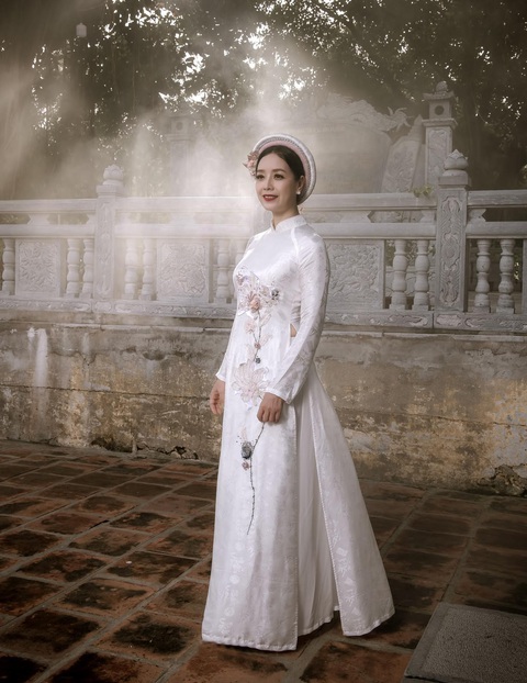 Tình một thuở là tình trăm năm - Ảnh 1. Tình một thuở là tình trăm năm - Ảnh 1.
