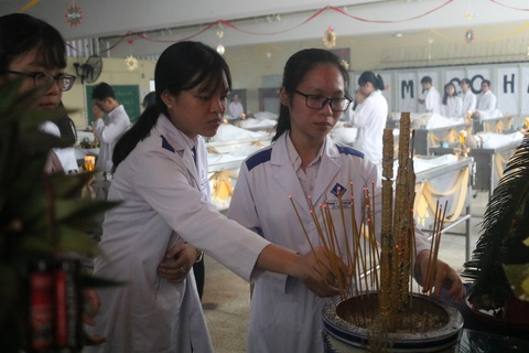 Thiếu người hiến thi hài, trường y gặp khó khi dạy - Ảnh 1. Thiếu người hiến thi hài, trường y gặp khó khi dạy - Ảnh 1.