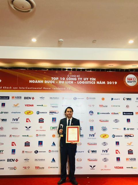 Transviet nhận giải thưởng Top 10 công ty du lịch uy tín năm 2019 - Ảnh 1. Transviet nhận giải thưởng Top 10 công ty du lịch uy tín năm 2019 - Ảnh 1.