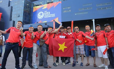 Xuân này cả ngàn CĐV Việt Nam không về vì... U23 - Ảnh 1. Xuân này cả ngàn CĐV Việt Nam không về vì... U23 - Ảnh 1.