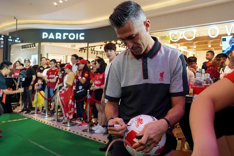 Luis Garcia: Liverpool sẽ vô địch và bất bại tại Premier League - Ảnh 1. Luis Garcia: Liverpool sẽ vô địch và bất bại tại Premier League - Ảnh 1.
