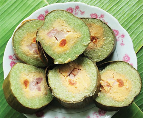 Mâm cỗ ngày tết: ở đâu không thể thiếu thịt hun khói, nem chạo? - Ảnh 3. Mâm cỗ ngày tết: ở đâu không thể thiếu thịt hun khói, nem chạo? - Ảnh 3.