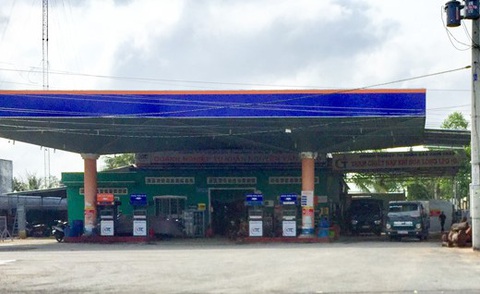 Khởi tố một doanh nghiệp vì sản xuất và mua bán gas giả - Ảnh 1. Khởi tố một doanh nghiệp vì sản xuất và mua bán gas giả - Ảnh 1.