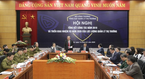 Quản lý thị trường mà ‘chống lưng’ tội phạm là không thể chấp nhận được - Ảnh 1. Quản lý thị trường mà ‘chống lưng’ tội phạm là không thể chấp nhận được - Ảnh 1.